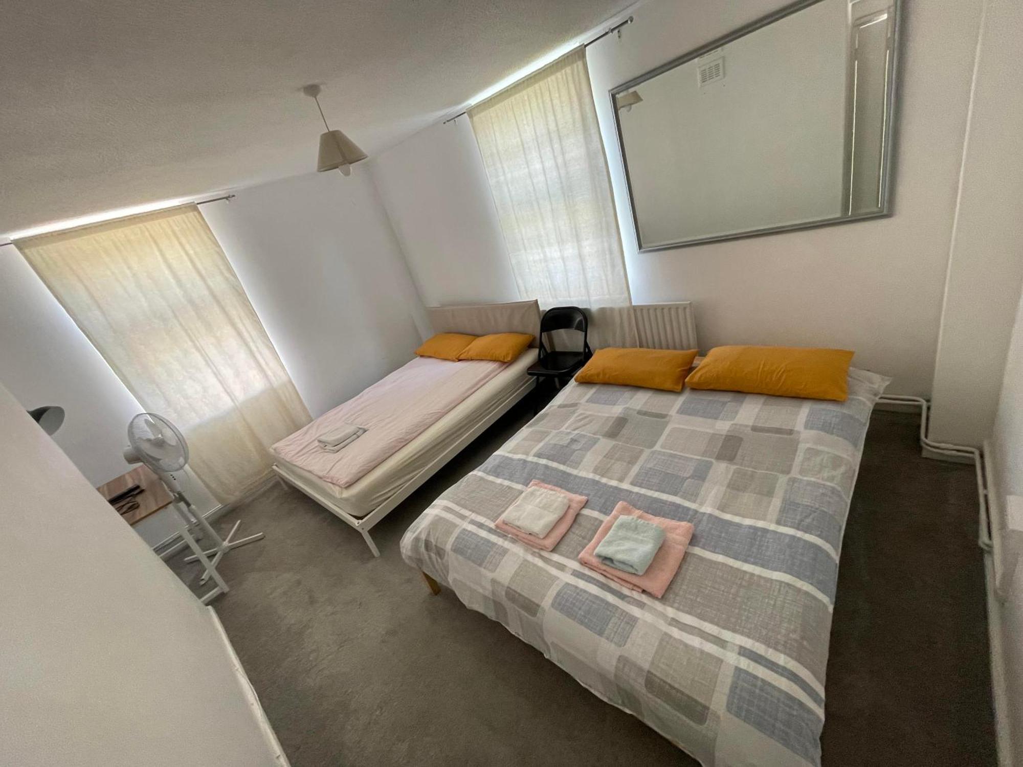 2 Bedrooms Near St Pancras King's Cross Station, * Londra
